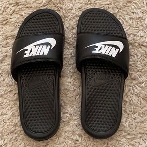 Nike slides